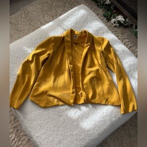 Blazer- Women’s Yellow Blazer- Size XL
